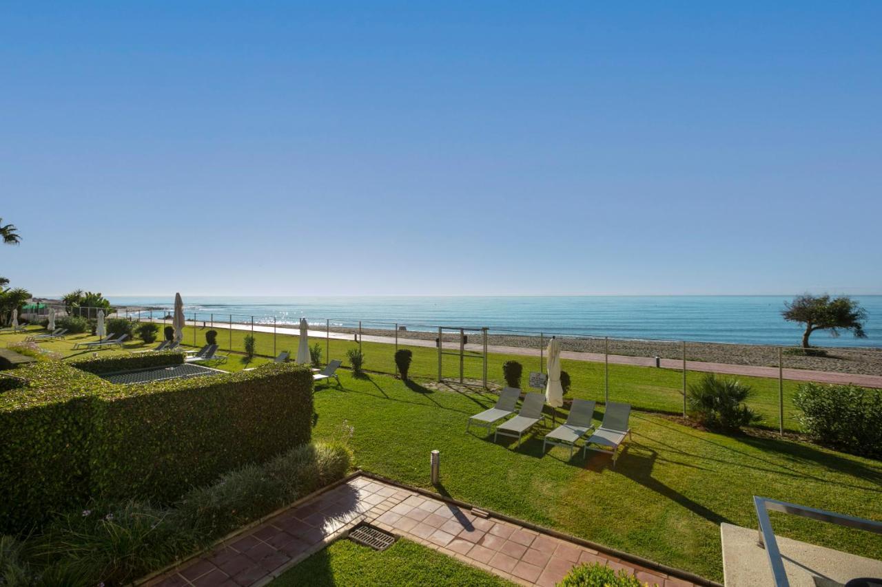 Appt 401-3-Bed-Heaven Beach-Paseo-All Year Heated Pool-Free Bikes Estepona Eksteriør bilde