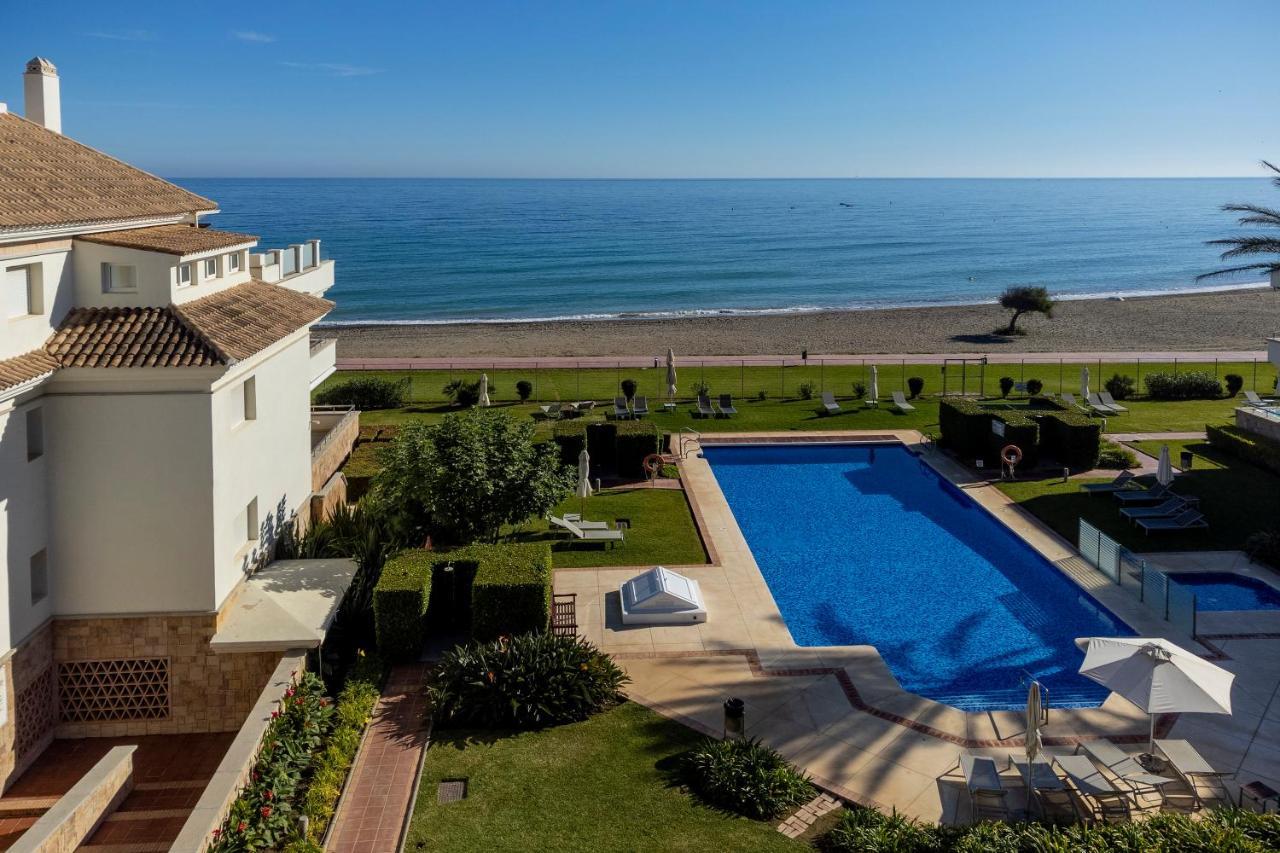 Appt 401-3-Bed-Heaven Beach-Paseo-All Year Heated Pool-Free Bikes Estepona Eksteriør bilde