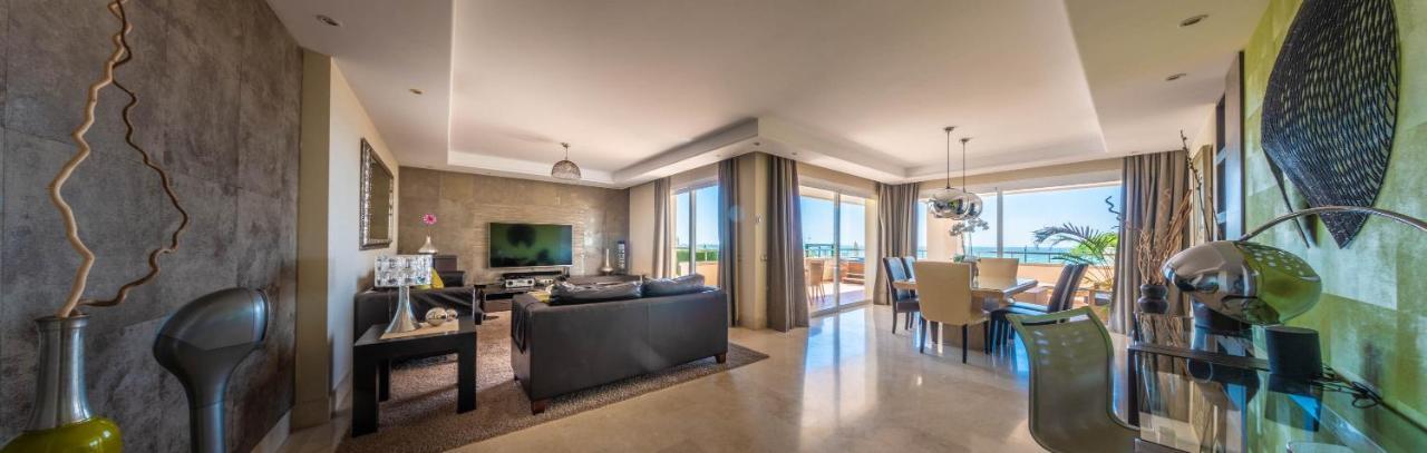 Appt 401-3-Bed-Heaven Beach-Paseo-All Year Heated Pool-Free Bikes Estepona Eksteriør bilde