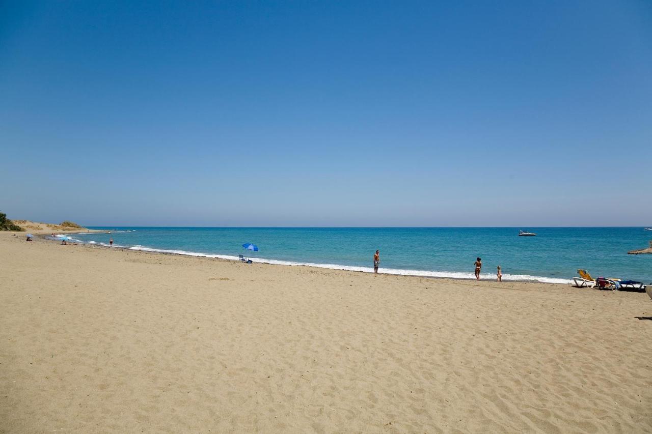Appt 401-3-Bed-Heaven Beach-Paseo-All Year Heated Pool-Free Bikes Estepona Eksteriør bilde